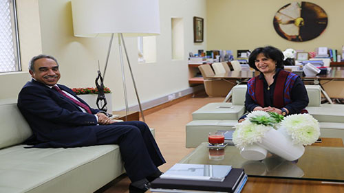 H.E Shaikha Mai Receives Minister of Works, Renovation of  Manama Municipality building  discussed