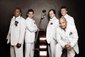 Klazz Brothers & Cuba Percussion 