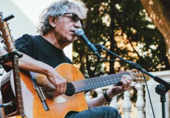 Musica Del Mondo
Performed by Eugenio Bennato Quartet 
