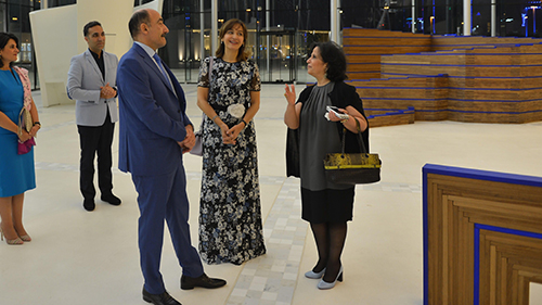 Azerbaijani Minister of Culture and Tourism Visits Bahrain 