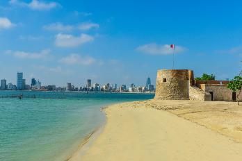 Boats Trips to Bu Maher Fort